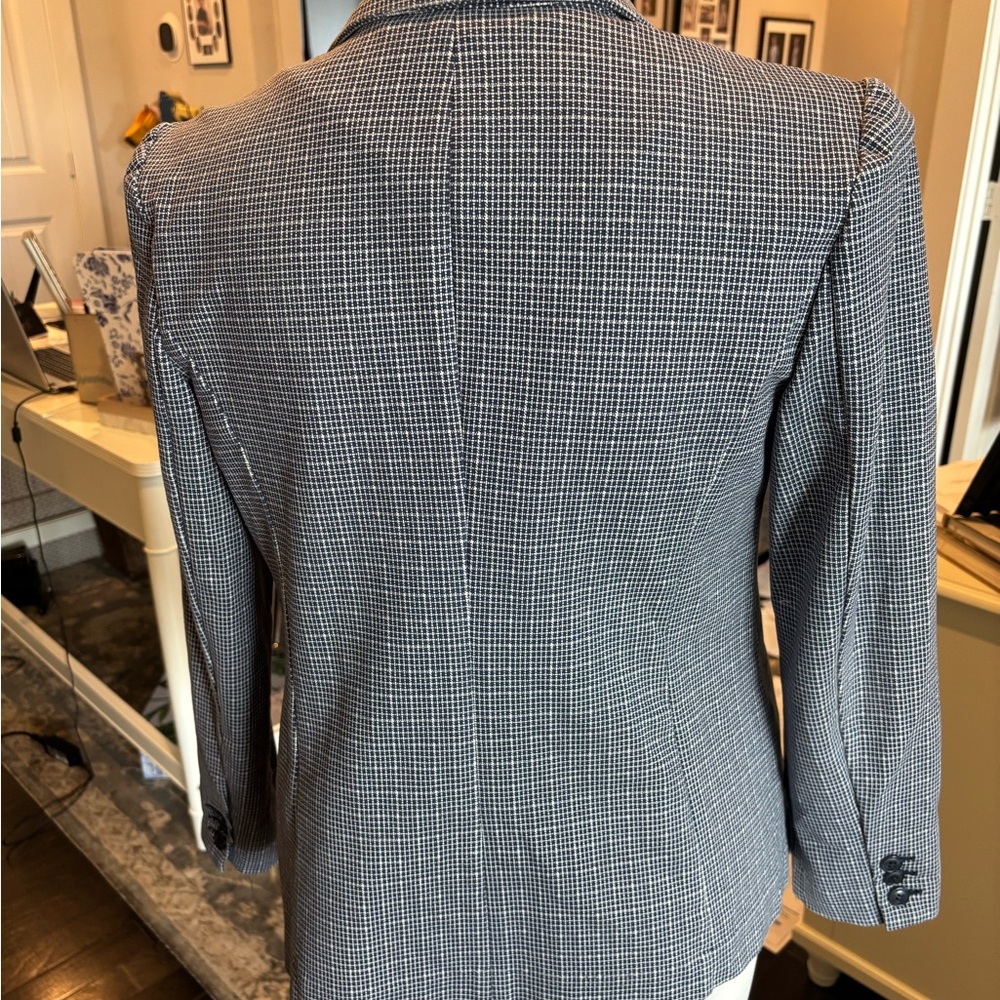 Liverpool Women's Navy and White Patterned Blazer - Picture 3 of 4